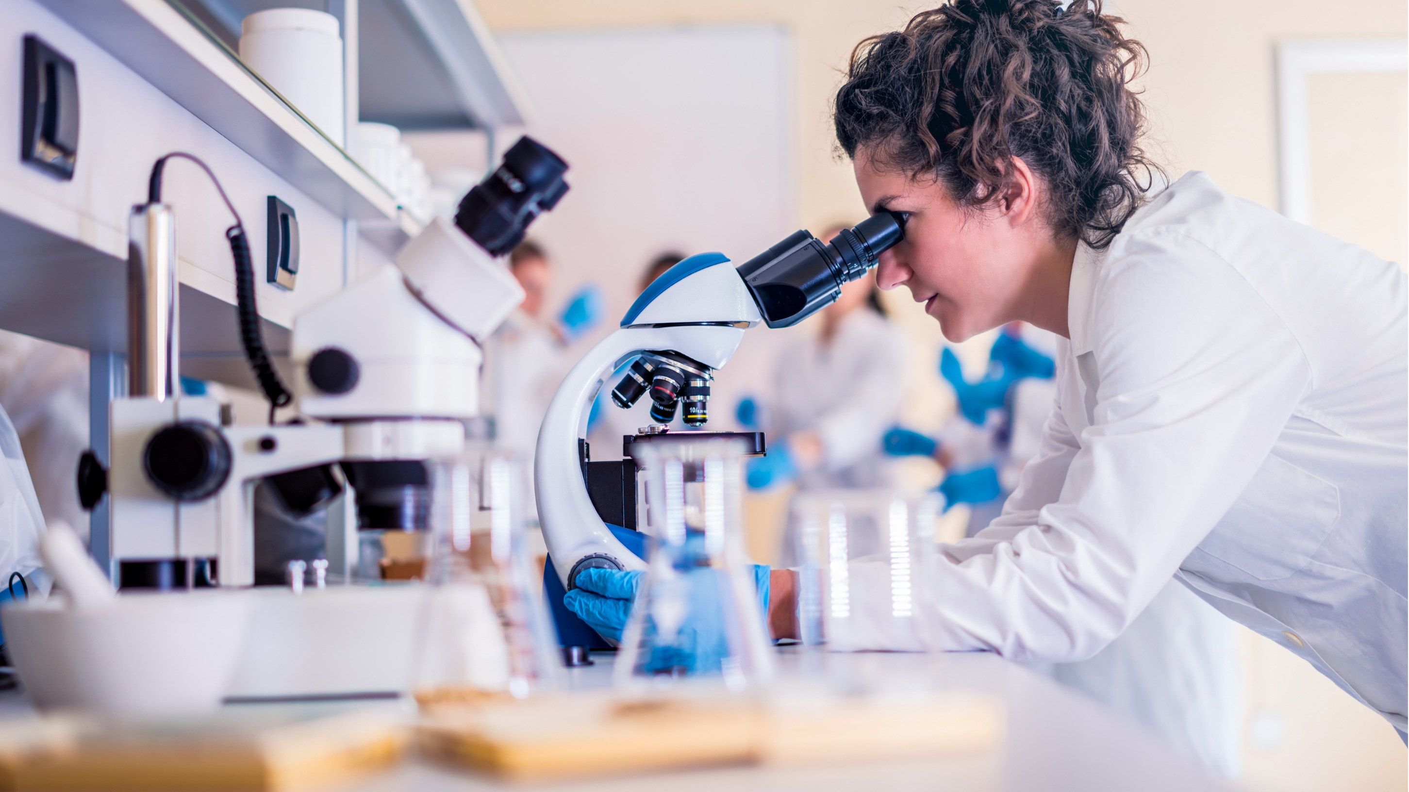 http://www.ugenomics.pe/equipos/